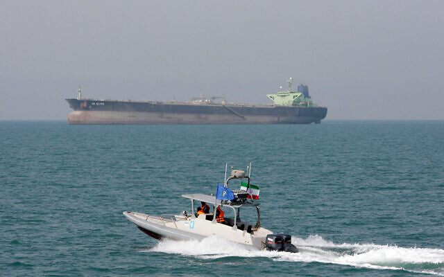 Israel Attacks Iranian Boats