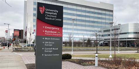 An Ohio hospital accidentally gave the wrong patient a kidney transplant