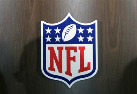NFL Agrees To End Race-based Brain Testing
