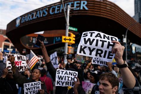 Protesters Supporting Kyrie Irving's Vaccine Stance Swarm Barclays Center