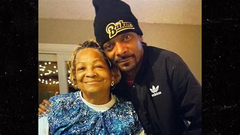 Snoop Dogg and Beverly Tate