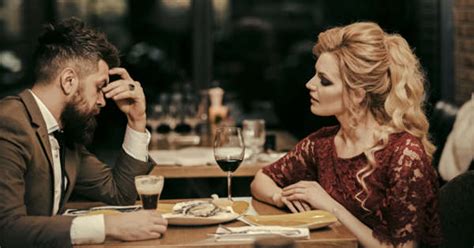 9 Men Reveal The Food Dealbreakers That Make Them Run Away From A First Date