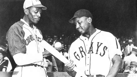 Negro League legends every baseball fan should know