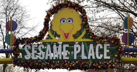 Sesame Street amusement park issues apology after video appears to show performer ignoring two Black children