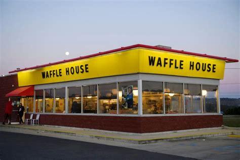 Texas Family Of Six Dines At North Carolina Waffle House, Then Robbed Restaurant