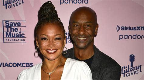 Chanté Moore Marries Stephen Hill In An Intimate Beachfront Ceremony
