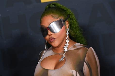 Lil Kim Calls Cardi B ‘The Love of My Life’