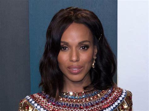 Kerry Washington Sizzles in a Form-Fitting Silver Dress That Shows Off Her Gorgeous Curves