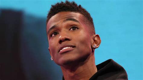 R&B Singer B. Smyth Passes Away From Pulmonary Fibrosis