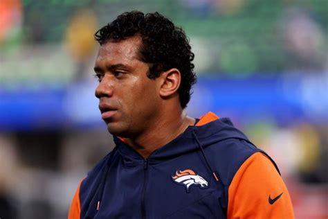 Broncos players are reportedly furious that Russell Wilson has his own office and private parking spaces