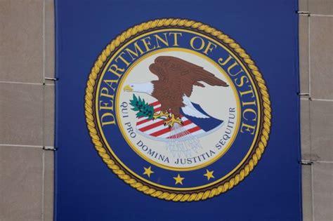 Justice Department moves to end disparities in crack cocaine sentencing