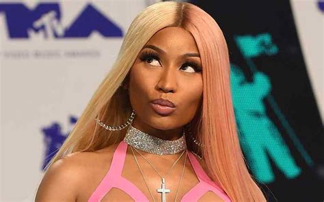 Nicki Minaj Breaks Missy Elliott’s Record For Longest Charting Female Rapper