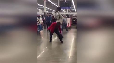 Veteran takes down knife-wielding man in South Carolina Walmart