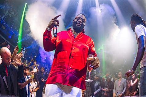 Crowd walked out on Rick Ross in the middle of his performance [VIDEO]