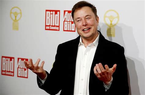 Elon Musk Calls Media 'Racist' After Outlets Remove Racist Dilbert Creator’s Cartoons