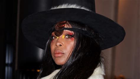 Erykah Badu Talks Having “Three Baby Daddies” And Not Being “Fit” For Marriage