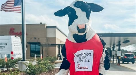 Raleigh area Chick-Fil-A is accused of not hiring teenage Black girl due to her “natural hair” [PHOTO]