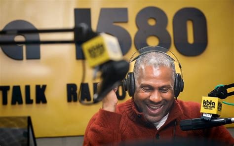 Tavis Smiley's #MeToo exile didn't last. Inside his comeback on L.A. radio