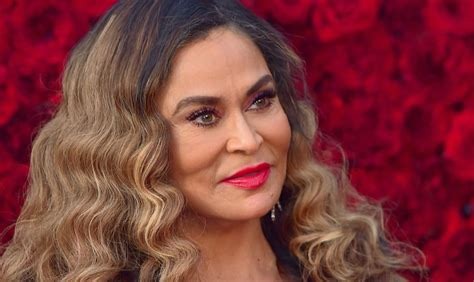 Man arrested at Tina Knowles’ home after throwing rocks at her mailbox and trying to flee from police and helicopter