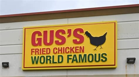 This ‘world famous’ fried chicken restaurant in KCK is being sued for racial discrimination